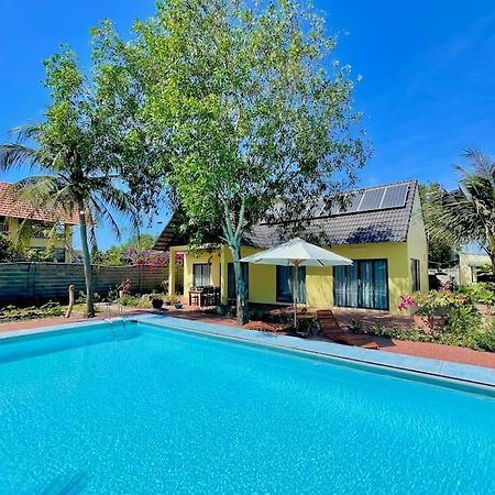 Fisherman Village Boutique Villas - Beachfront Ham Tan Buitenkant foto