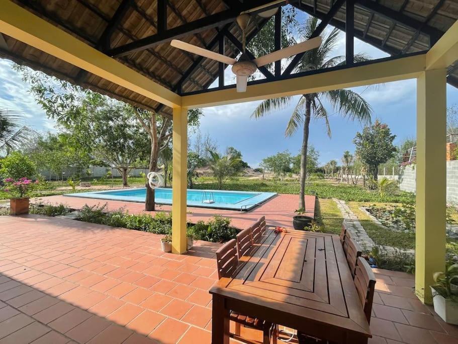 Fisherman Village Boutique Villas - Beachfront Ham Tan Buitenkant foto